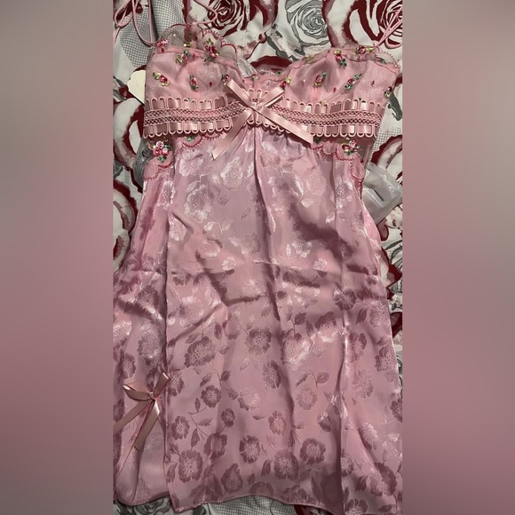 For Love And Lemons Pink Floral Chemise - Picture 6 of 7